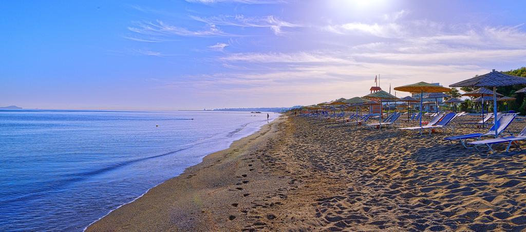 Santa Marina Beach Gazi エクステリア 写真