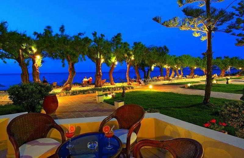 Santa Marina Beach Gazi エクステリア 写真